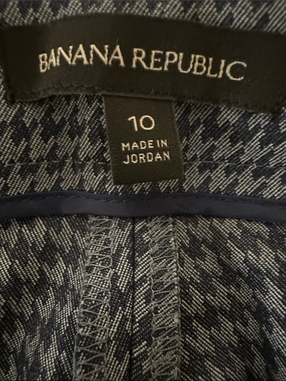 Banana Republic Gray Houndstooth Dress Pants - Picture 6 of 11